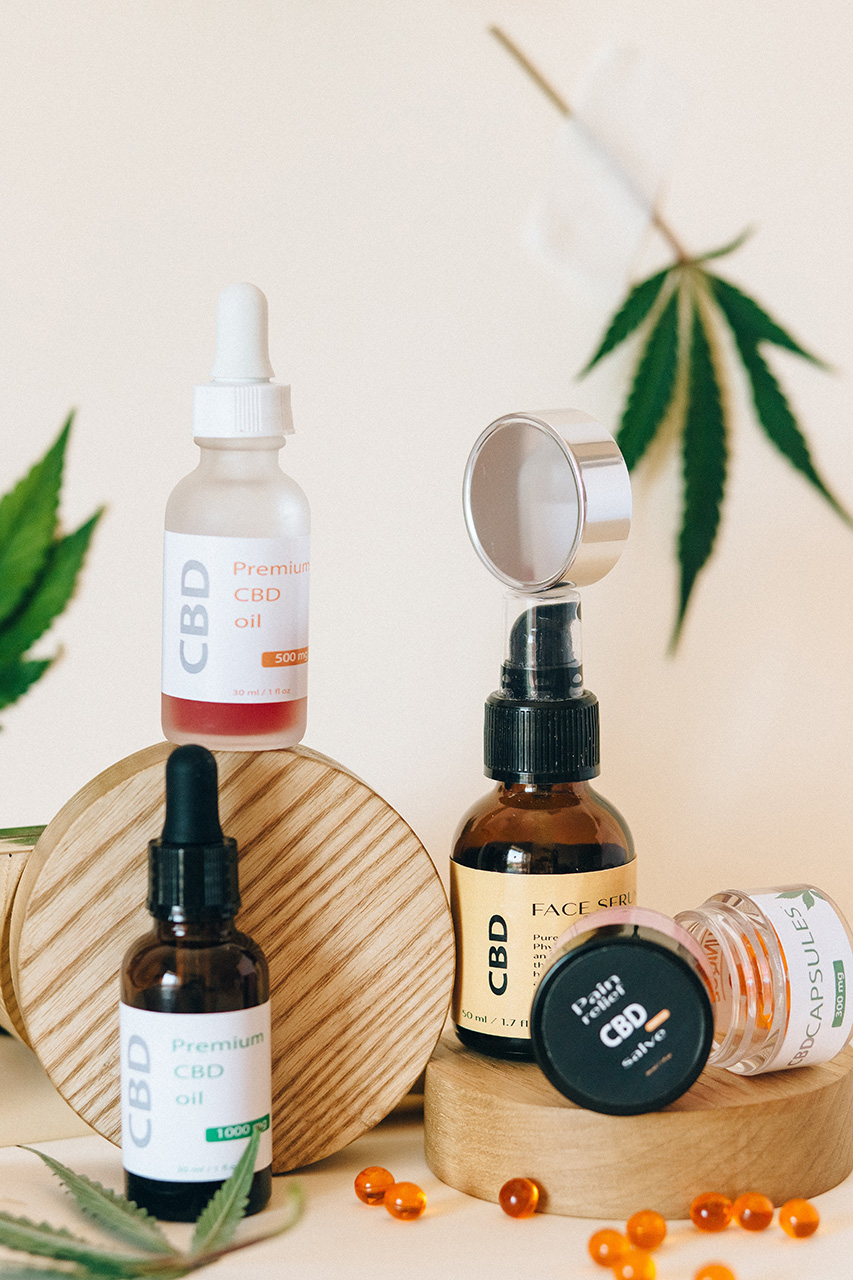 You are currently viewing How Does Custom Cannabis Packaging Help CBD Business Succeed with Ease?